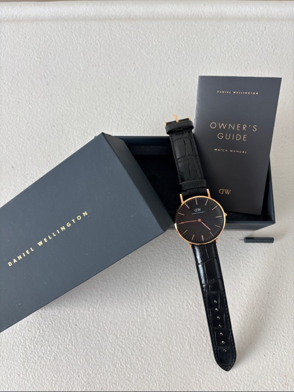 “SOLD” Daniel Wellington Classic Sheffield Watch